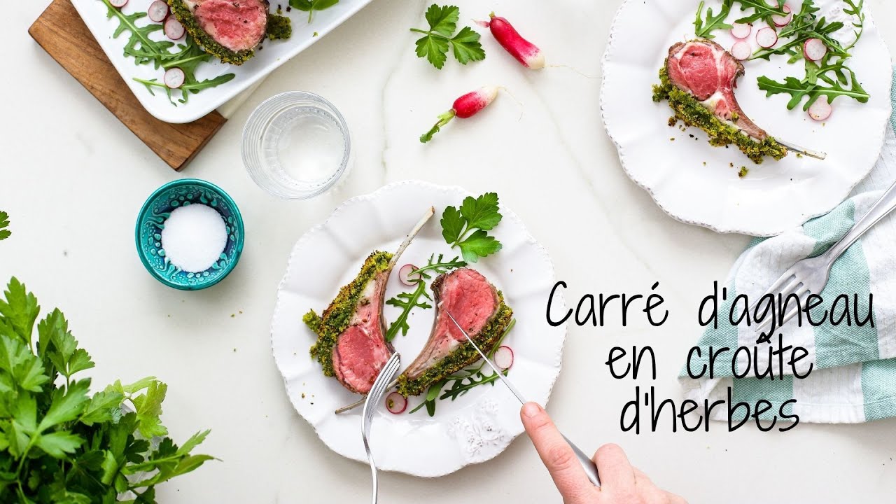 Carré d'agneau en croûte d'herbes, la recette facile, rapide et délicieuse !