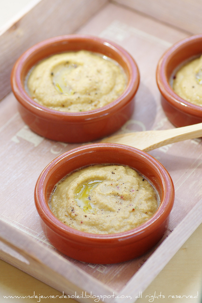 Caviar d'aubergines à la pomme verte Un déjeuner de soleil