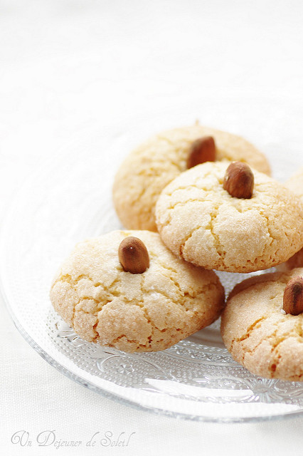Amarettis moelleux ( petits biscuits italien ) - Recette Ptitchef