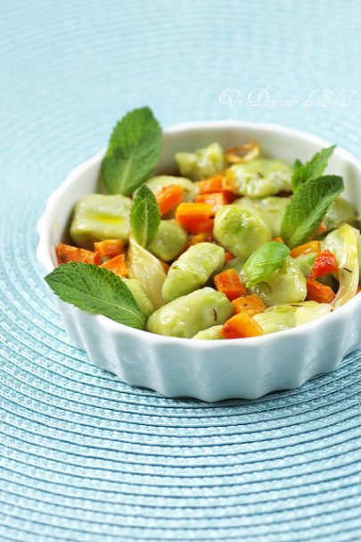 Gnocchi de petits pois et carottes rôties