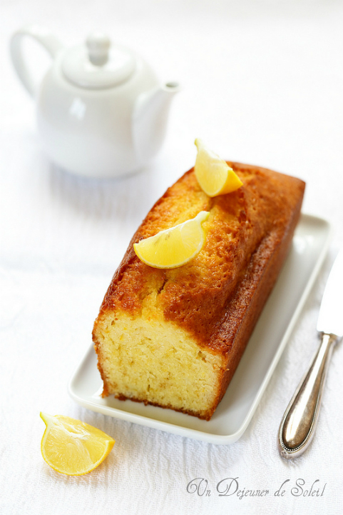 Recette facile du gâteau moelleux au citron 