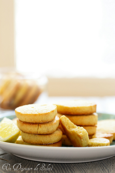 Sablés au citron (lemon meltaways)