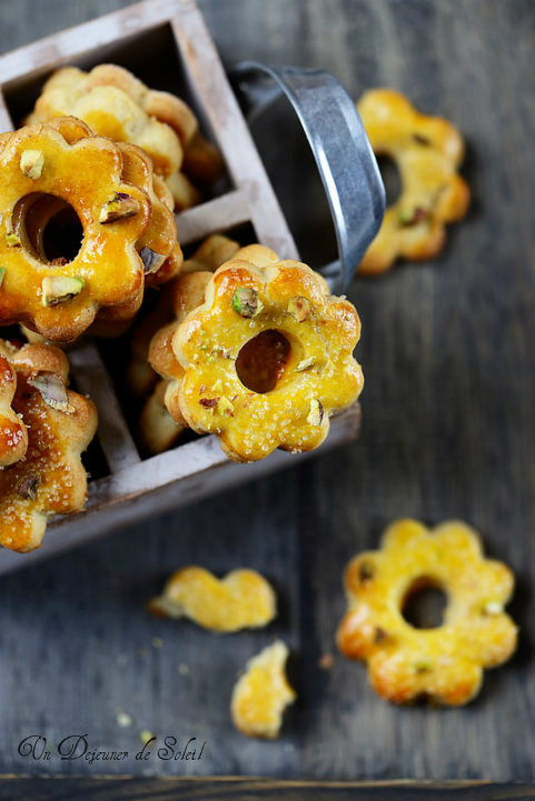 Recette de Biscuits tendres au citron (Biscotti morbidi al limone)