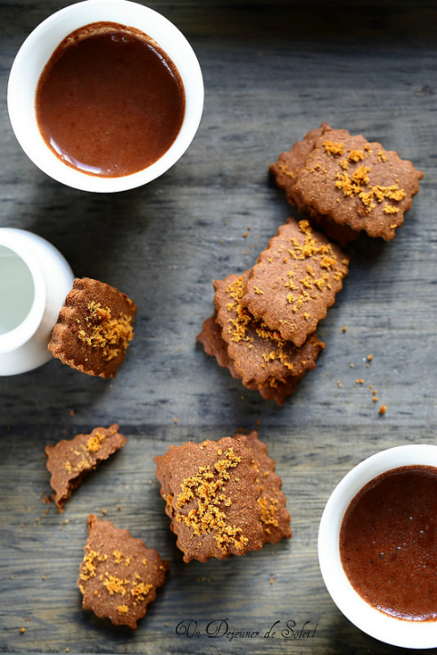 Biscuits au cacao et farine de châtaignes - Un déjeuner de soleil