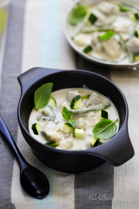 Curry vert de porc et légumes et trois astuces pour réussir un curry Thaï