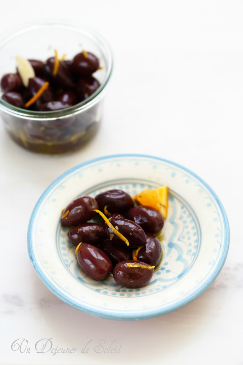 Olives marinées maison : base et la version italienne au fenouil et orange