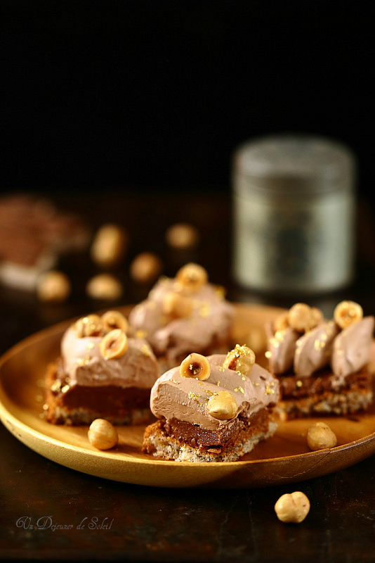 Entremet praliné, noisette et son croustillant - mille et une saveurs dans  ma cuisine