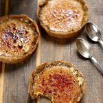 tarte creme brulee cafe