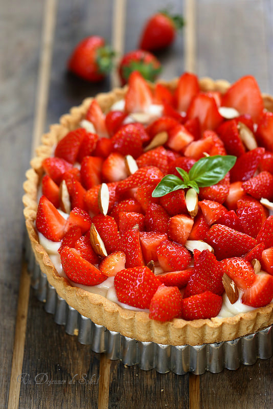 Tarte aux fraises et amandes (sans laitages)