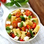 salade pates tomates mozzarella checca