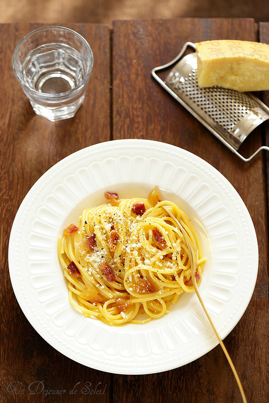 Pâtes à la carbonara, la vraie recette italienne (et trois secrets pour la  réussir) - Un déjeuner de soleil