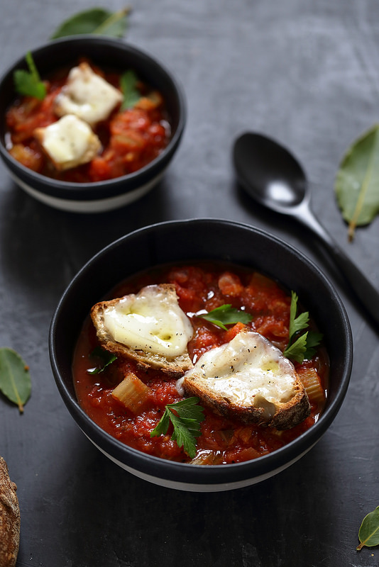 Soupe tomates crostini fromage toscane