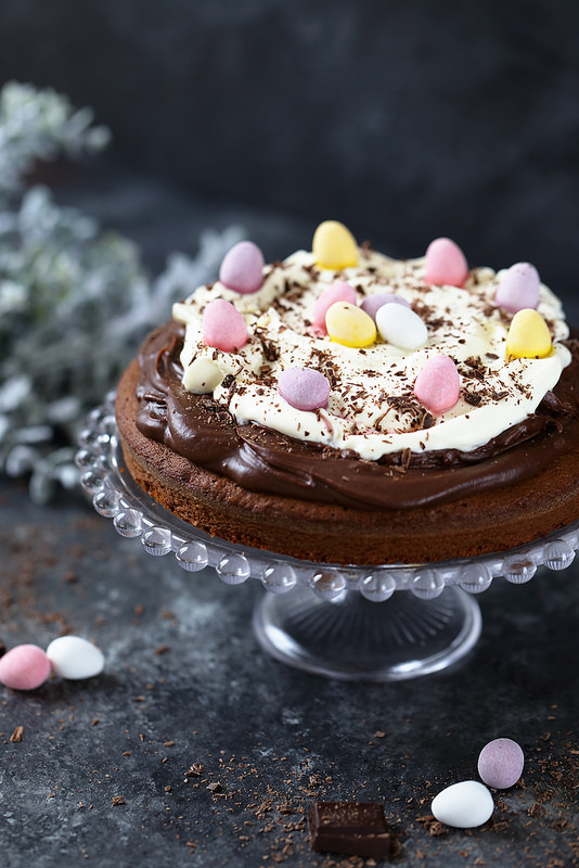 Gâteau au chocolat, ganache express. Recette rapide et facile