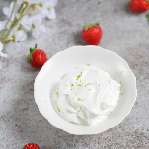 Pourquoi ma chantilly ne monte pas ? Deux astuces pour la réussir Base de cuisine Un