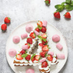 gateau chiffre fraise coco