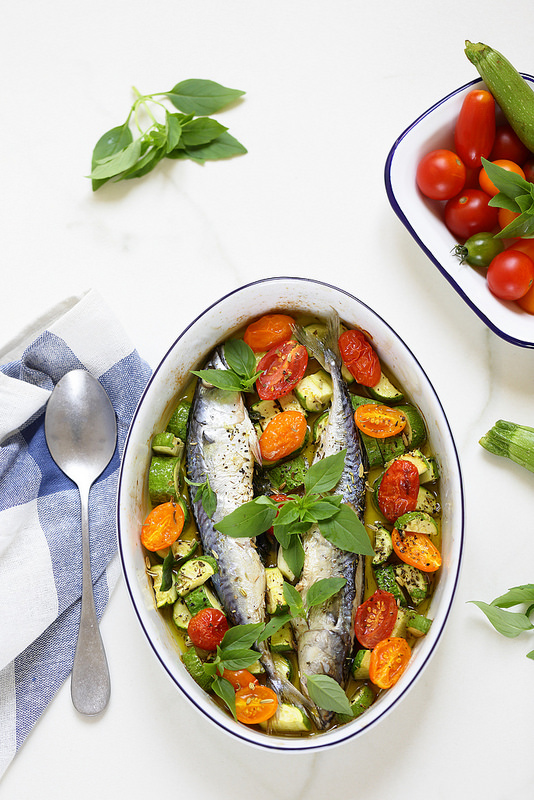 Maquereaux rotis courgettes tomates facile bon marche