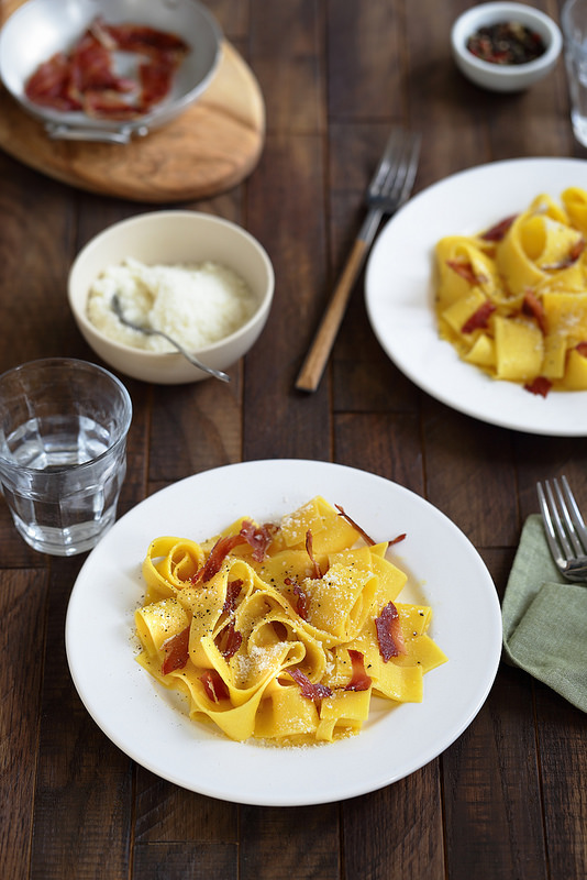 Des tagliatelles à la carbonara très rapides et gourmandes