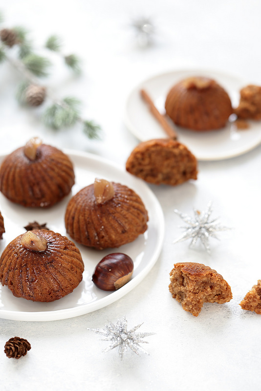 Pain d'épices marrons savoureux et parfumé