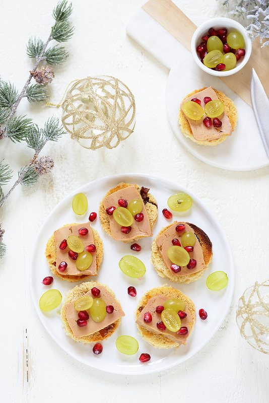 Crostinis ou toast de panettone au foie gras, recette de fête facile