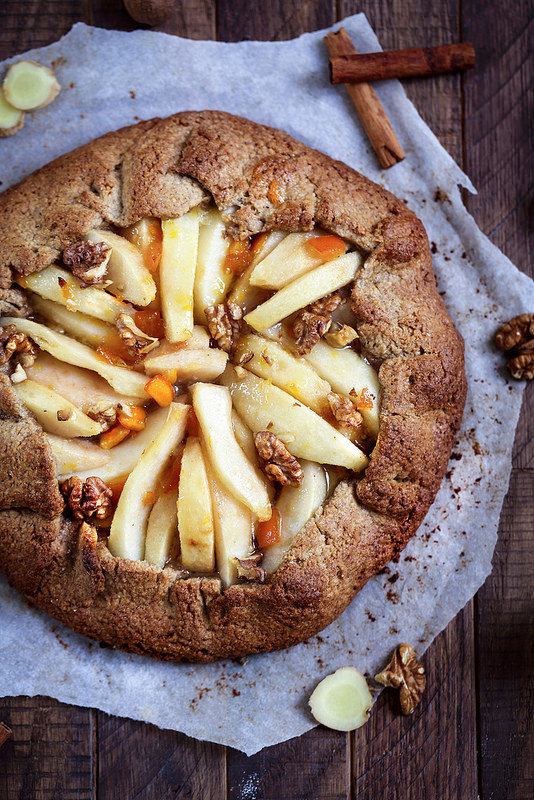 Recette tarte aux poires sans moule parfumée épices