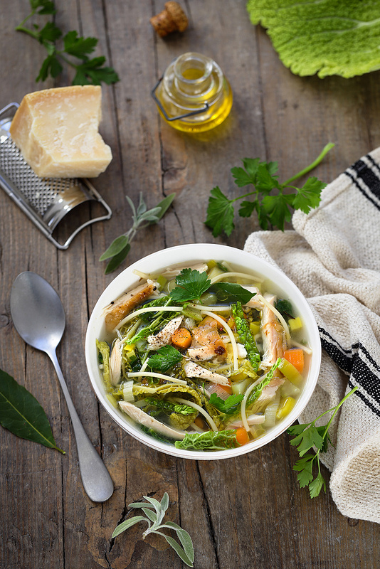 Minestrone italien légumes hiver poulet recette légère