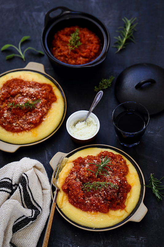 Polenta aux saucisses recette italienne