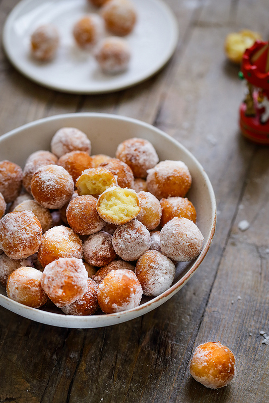 Castagnole à la ricotta beignets de carnaval italien