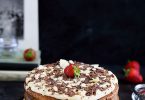 Gâteau italien à étages crème pâtissière chocolat