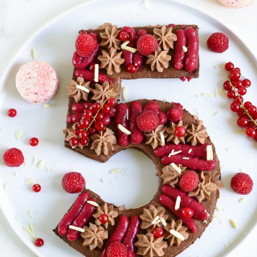 Gateau Chiffre Framboise Chocolat Recette Facile Un Dejeuner De Soleil