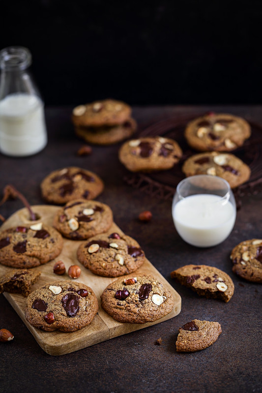 Petits cookies chocolat au lait et noir