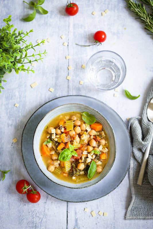 Minestrone italien pois chiches legumes