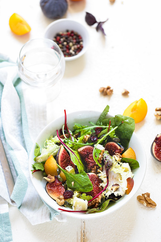 Salade mesclun figues chevre