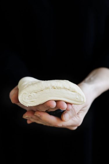pate feuilletee maison recette video astuces