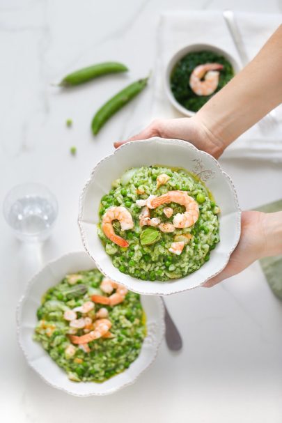 Risotto aux petits pois, épinards et crevettes