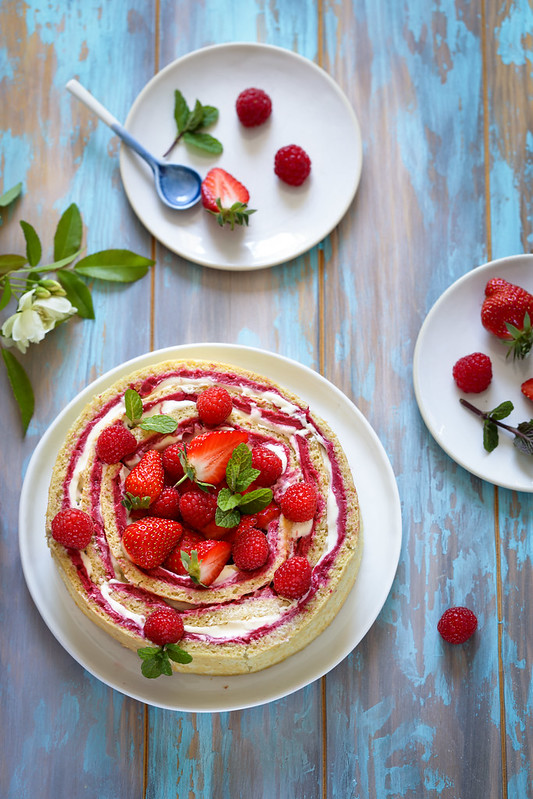 Gâteau roulé vanille framboise - Fiche recette avec photos - Meilleur du  Chef