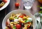 Salade pates italienne tomates mozzarella olives thon