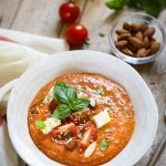 soupe tomate oignon amandes recette