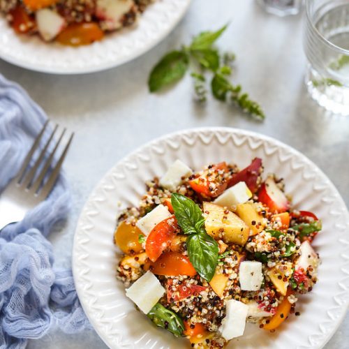 salade quinoa noir tomates mozzarella peche