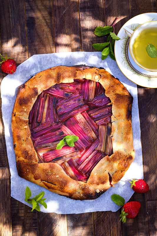 tarte rustique rhubarbe sans moule sans oeufs