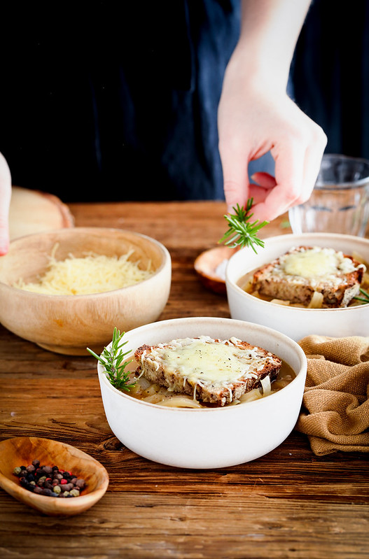 soupe oignons croutons fromage recette video