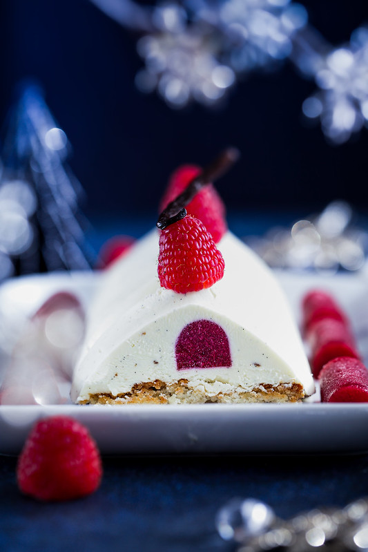 buche ganache chocolat blanc vanille coulis framboise facile pas chere