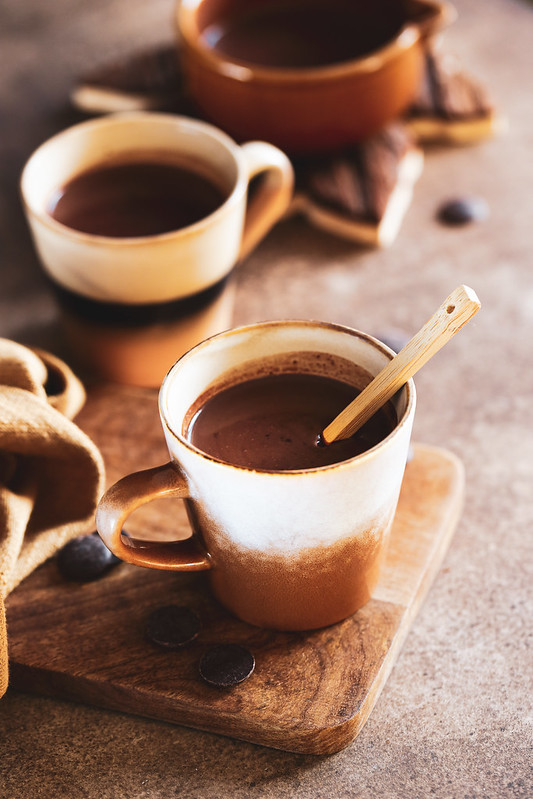 Recette Chocolat chaud aux épices - La cuisine familiale : Un plat, Une  recette