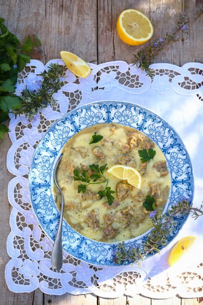Agneau mijoté, sauce aux oeufs pour Pâques en Italie