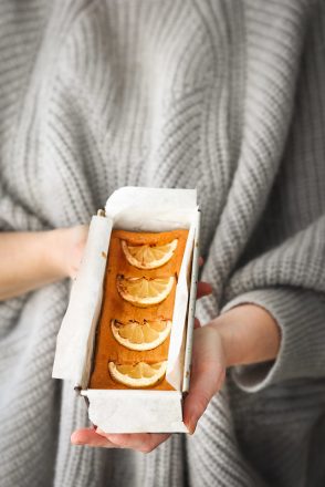 Gâteau fondant à la patate douce et à l’orange (sans oeufs)