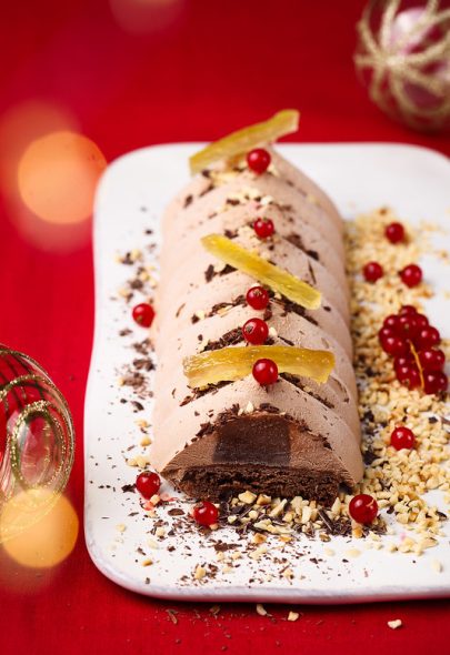 Bûche chocolat noisettes