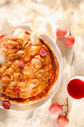 Galette des rois framboises, litchis, façon Ispahan