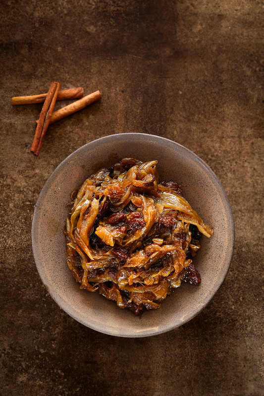confit oignons raisins recette marocaine