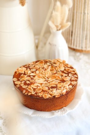 Gâteau grec à l’orange pour les Dix-sept ans du blog (trois ebooks à gagner)