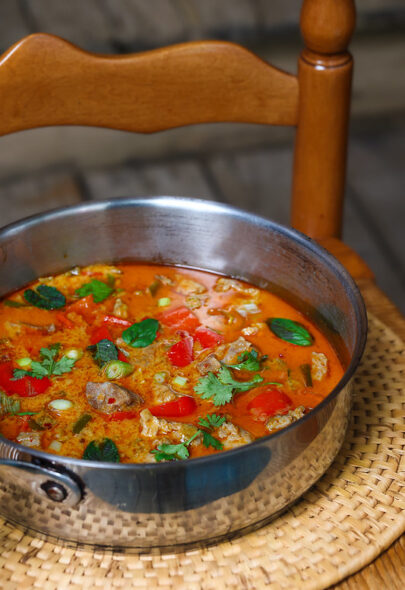 Curry rouge au porc et aux poivrons, le meilleur !